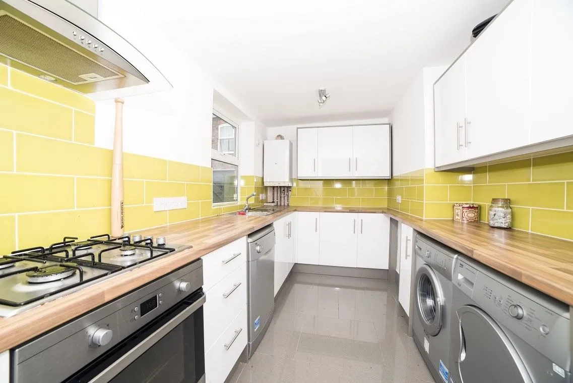Inside Kingswood Road