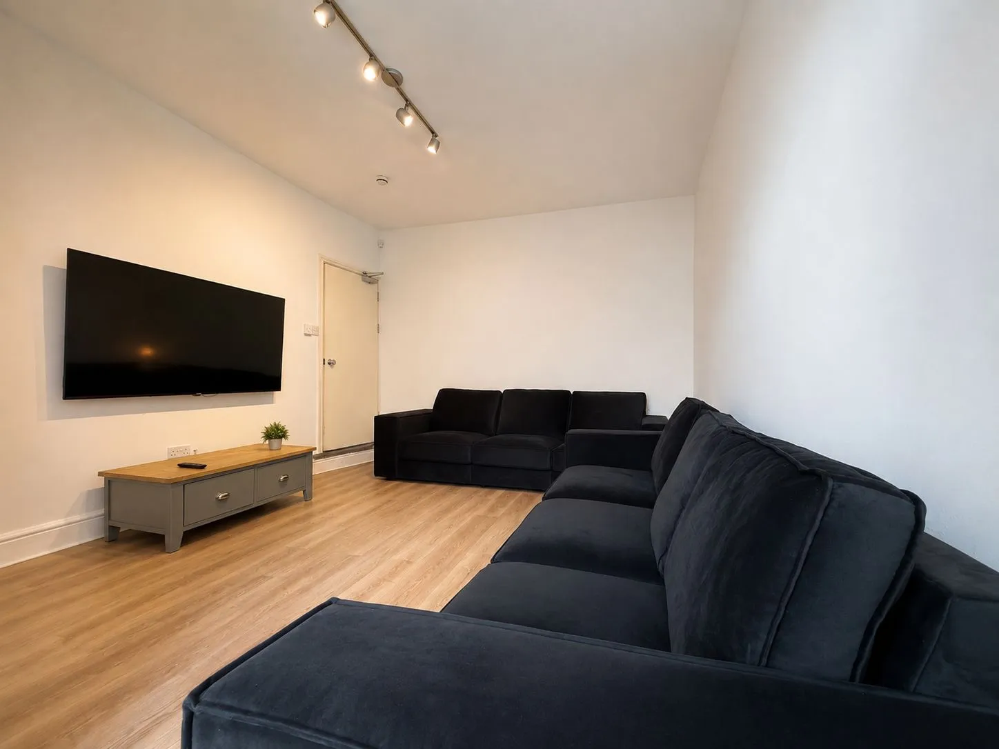 Inside 24 Furness Road