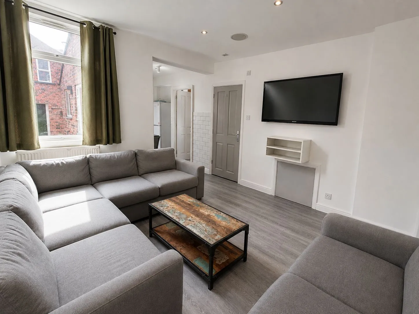 Inside 20 Filey Road