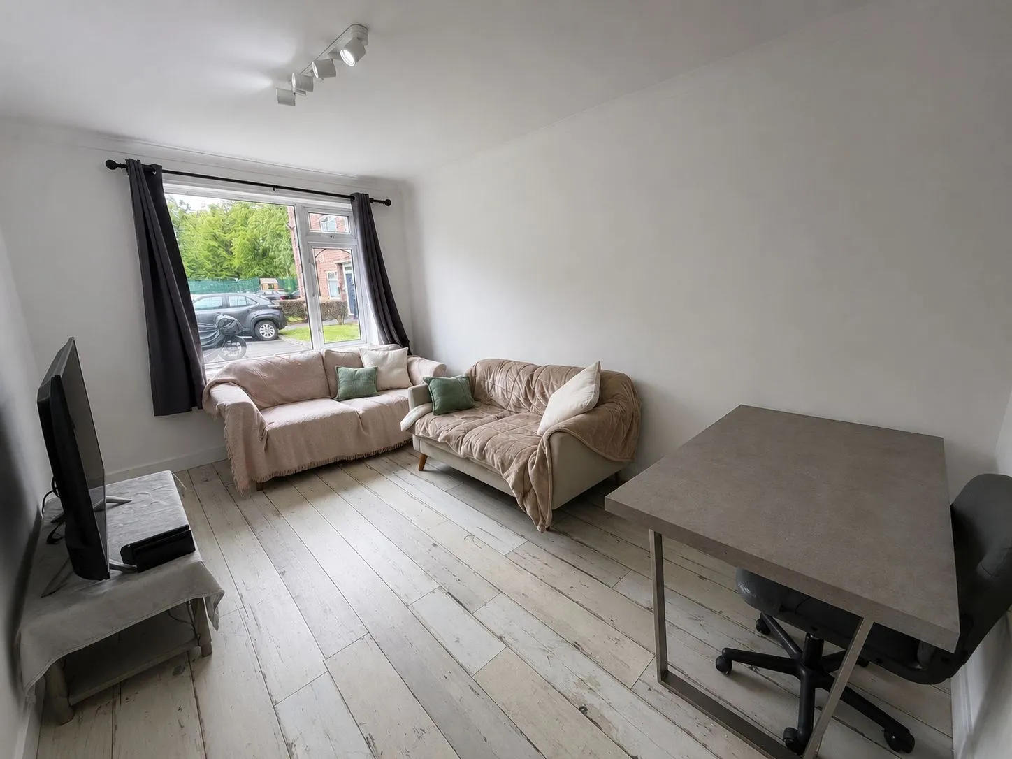 18 Fairfield Court, photo 2
