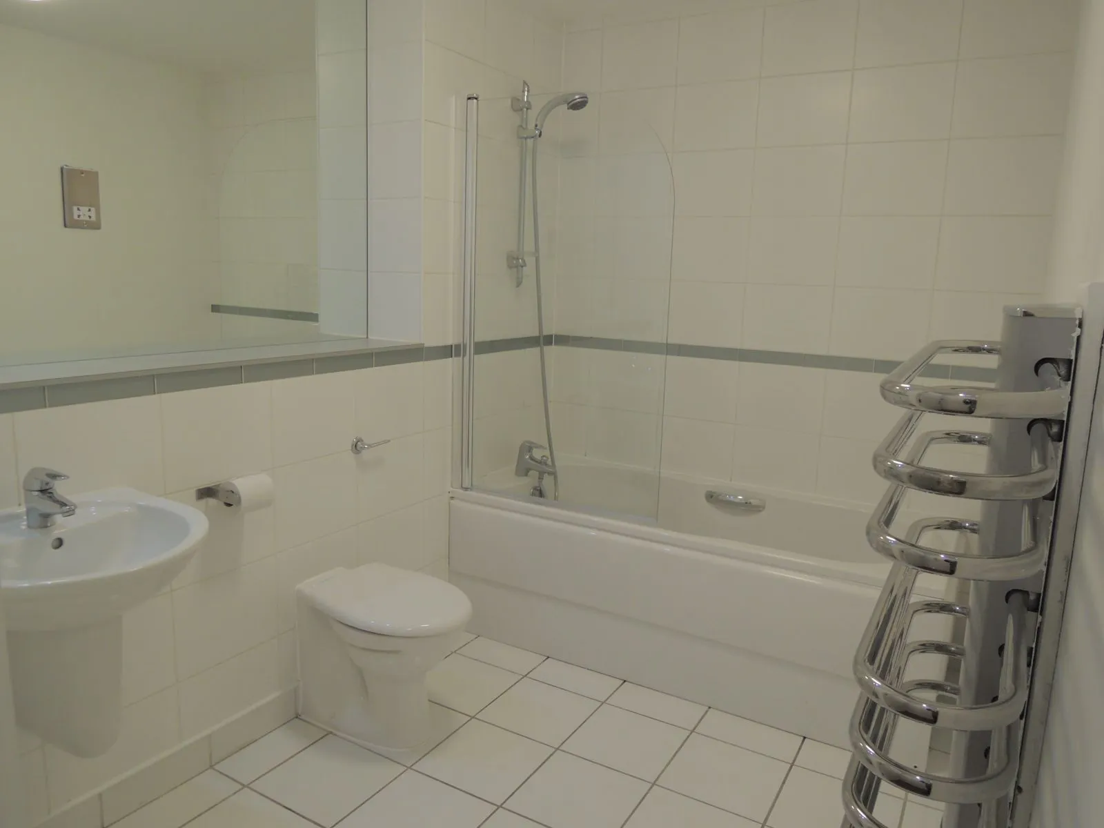 11 Medlock Place, photo 2
