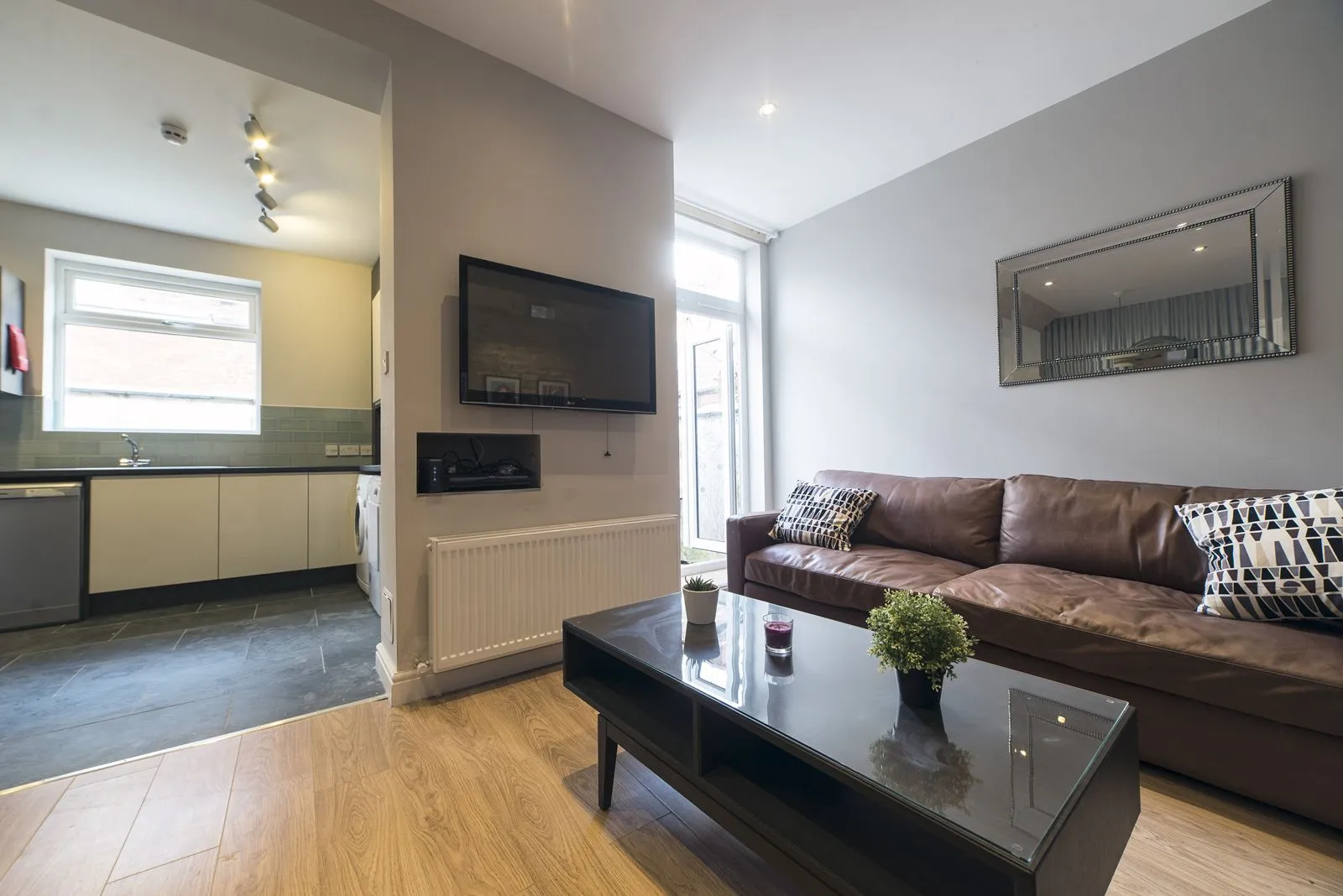 1 Cedar Grove, photo 3