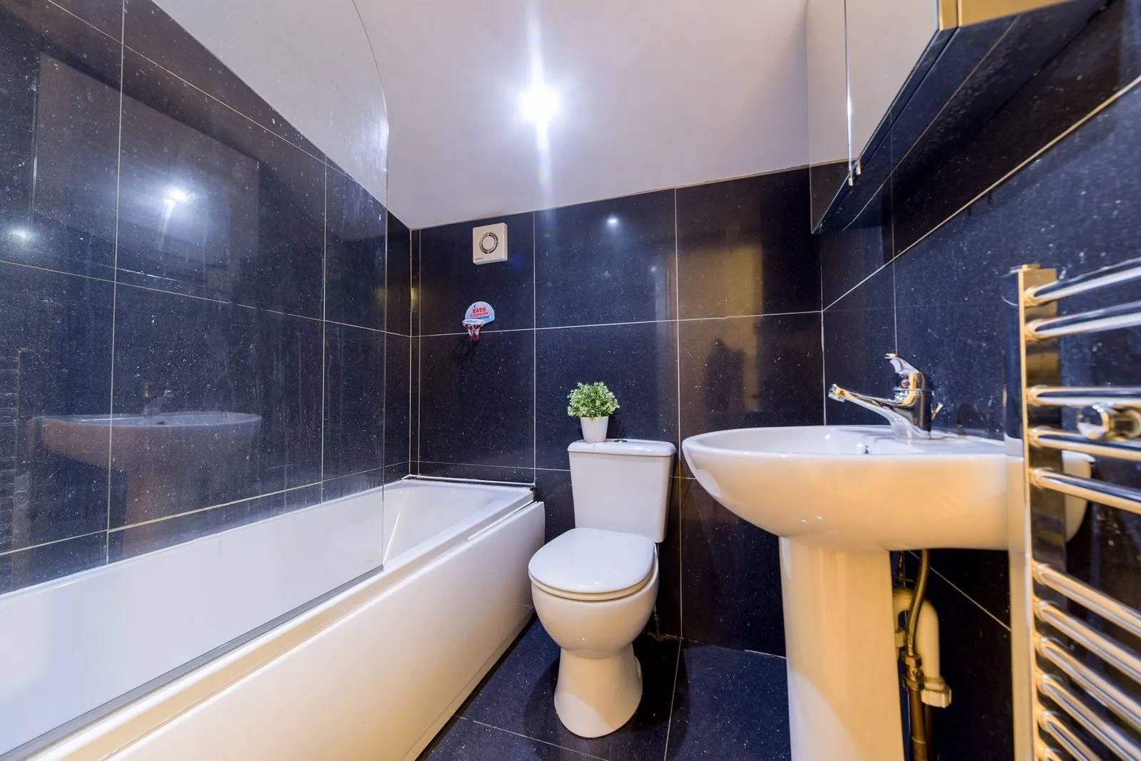 34 Albion Road, photo 3