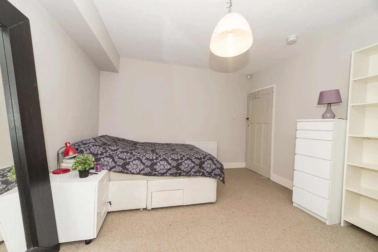73a Ladybarn Lane, photo 3