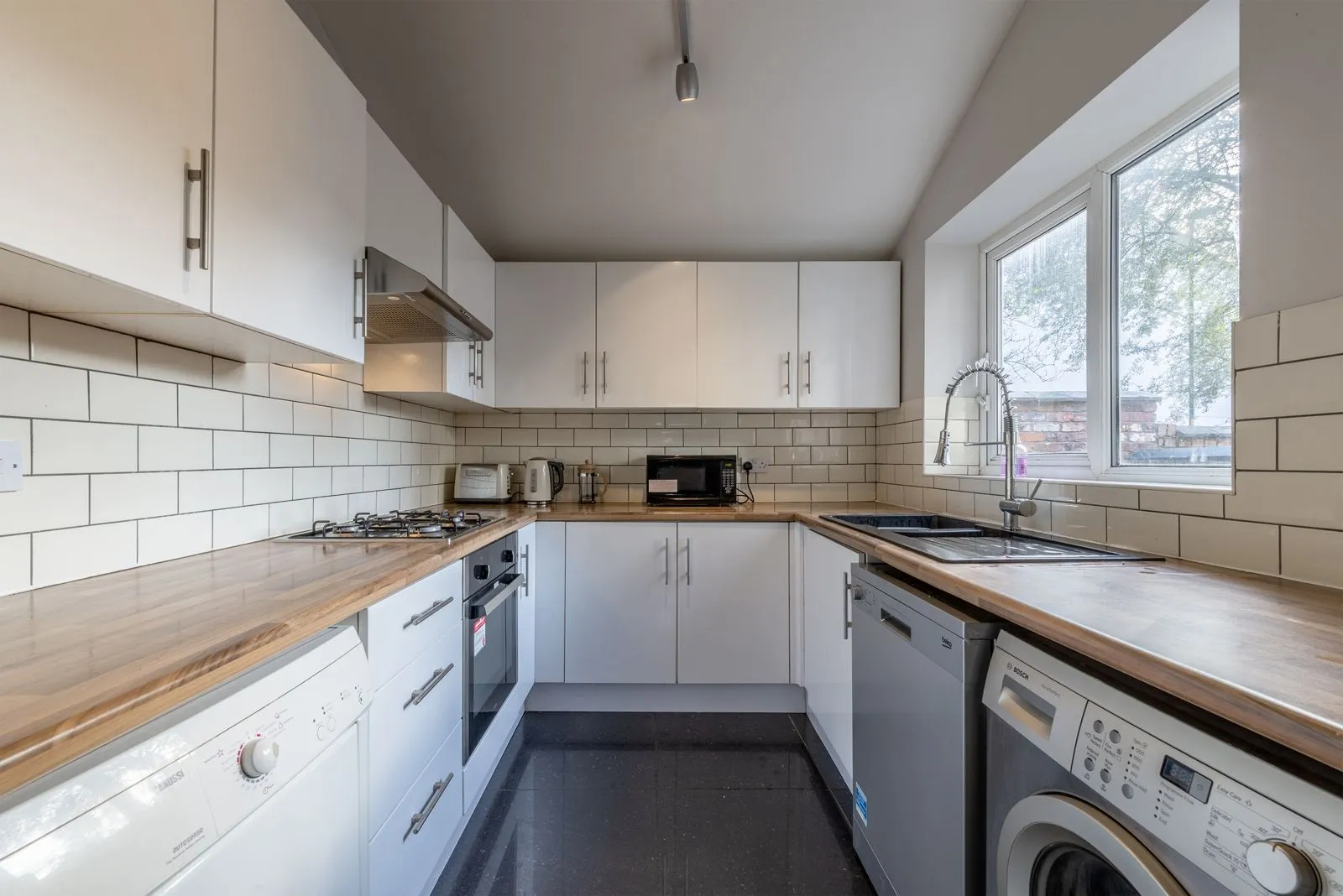24 Cedar Grove, photo 3