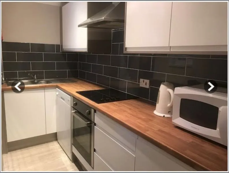 4 Mauldeth Road West, photo 4